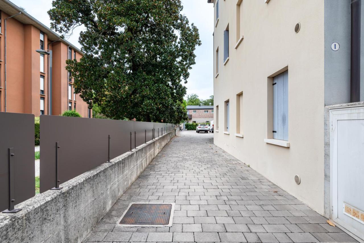 Corte Cappuccina 14 Elegant Apt Con Parcheggio! Padova Exterior photo